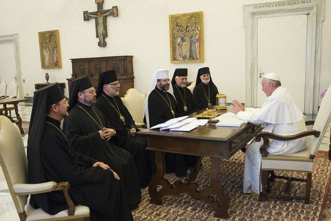 pope_francis_met_with_members_of_the_permanent_synod_of_the_ukrainian_greek_catholic_church_at_the_vatican_march_5_credit__losservatore_romano_cna_3_7_16_1457383826
